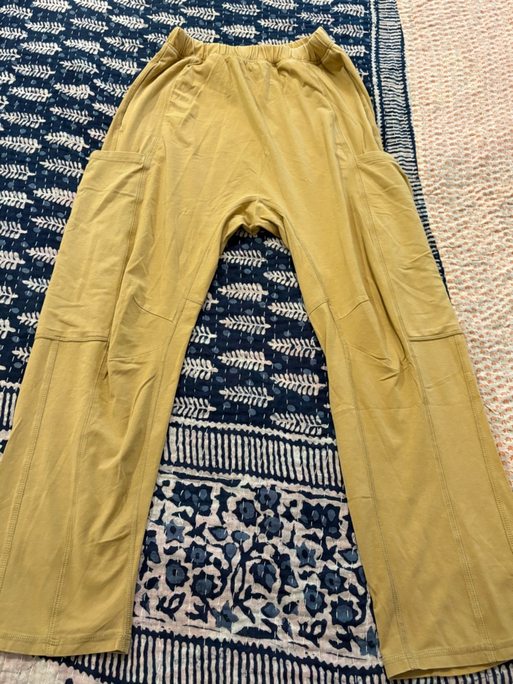 NWOT FP Movement Hot Shot Harem Pants - Picture 4 of 8
